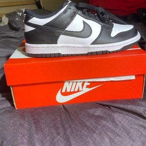 Panda Dunks Boy Size 5